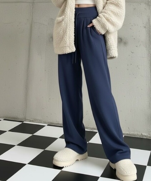 cammie(キャミー)の「ハイウエストワイドスウェットパンツ(スウェットパンツ・レディース・ネイビー/ブラウン/グレー・M/L)」の3枚目の写真