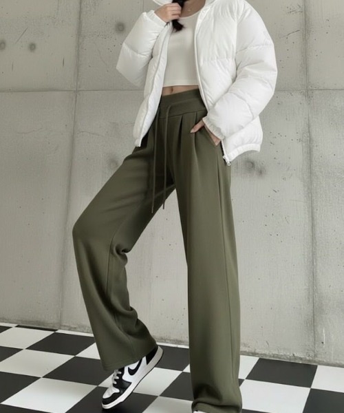 cammie(キャミー)の「ハイウエストワイドスウェットパンツ(スウェットパンツ・レディース・ネイビー/ブラウン/グレー・M/L)」の7枚目の写真