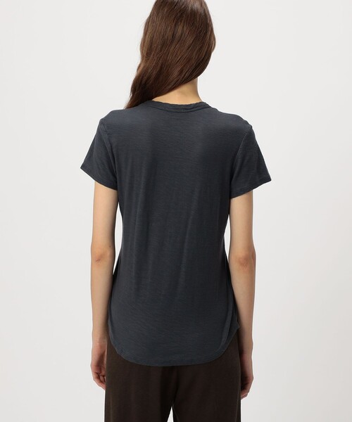 JAMES PERSE(ジェームスパース)の「スラブジャージー クルーネックTシャツ WUA3037(Tシャツ/カットソー・レディース・ベージュ/ネイビー・1/0)」の6枚目の写真