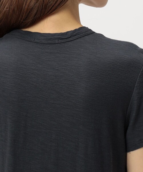 JAMES PERSE(ジェームスパース)の「スラブジャージー クルーネックTシャツ WUA3037(Tシャツ/カットソー・レディース・ベージュ/ネイビー・1/0)」の8枚目の写真