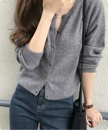 I.O.E（アイオイ）の「ふんわりエアリーカーディガン（カーディガン/ボレロ）」