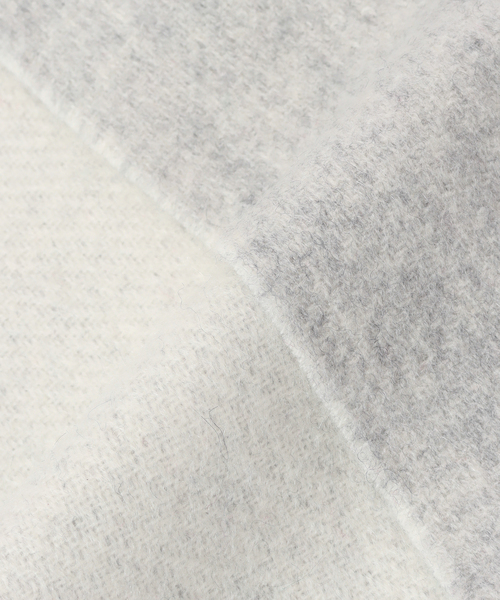 La TOTALITE(ラトータリテ)の「La Totalite カシミヤブレンド Wフェイスマフラー(マフラー・レディース・サックスブルー/チャコールグレー/ピンク/ベージュ・FREE)」の17枚目の写真