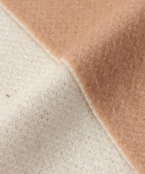 La TOTALITE(ラトータリテ)の「La Totalite カシミヤブレンド Wフェイスマフラー(マフラー・レディース・サックスブルー/チャコールグレー/ピンク/ベージュ・FREE)」の19枚目の写真