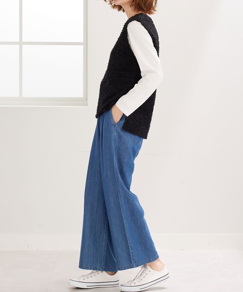 BELLUNA PLUS(ベルーナ)の「テープヤーンVネックニットベスト(ベスト・レディース・ライトグレー/ブラック・MEDIUM/LARGE/X-LARGE)」の13枚目の写真