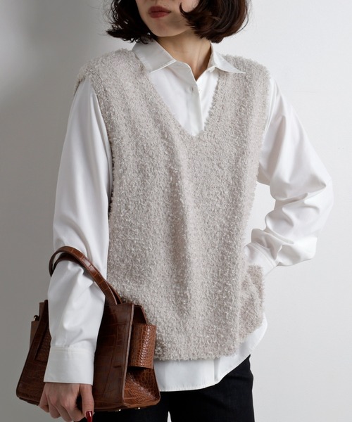 BELLUNA PLUS(ベルーナ)の「テープヤーンVネックニットベスト(ベスト・レディース・ライトグレー/ブラック・MEDIUM/LARGE/X-LARGE)」の22枚目の写真