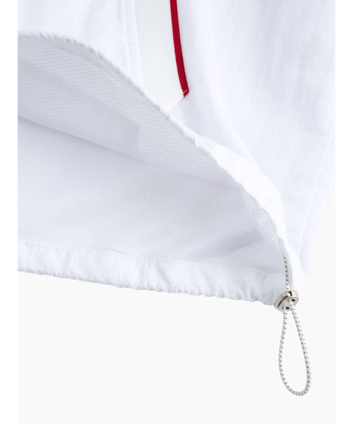 MENASOO(ミナス)の「HEARTTRACK VNECK NYLON ANORAK JACKET_WHITE(ナイロンジャケット・レディース・ホワイト・FREE)」の12枚目の写真