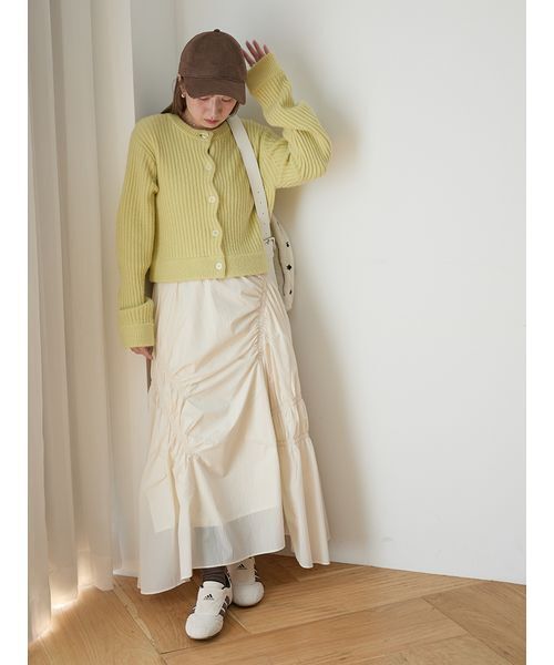 emmi（エミ）の「ブラッシュドアンサンブルニット（カーディガン/ボレロ・レディース・ライム/ピンク/オフホワイト・F）」の17枚目の写真