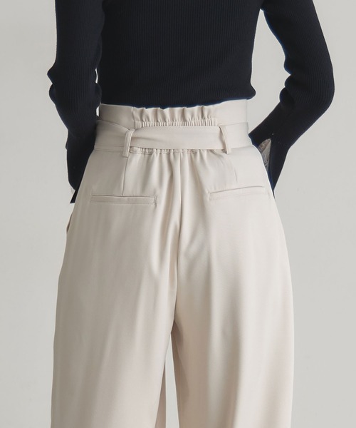 &. NOSTALGIA（アンドドットノスタルジア）の「カーブウエストパンツ（その他パンツ・レディース・アイボリー/ブラック・M）」の8枚目の写真