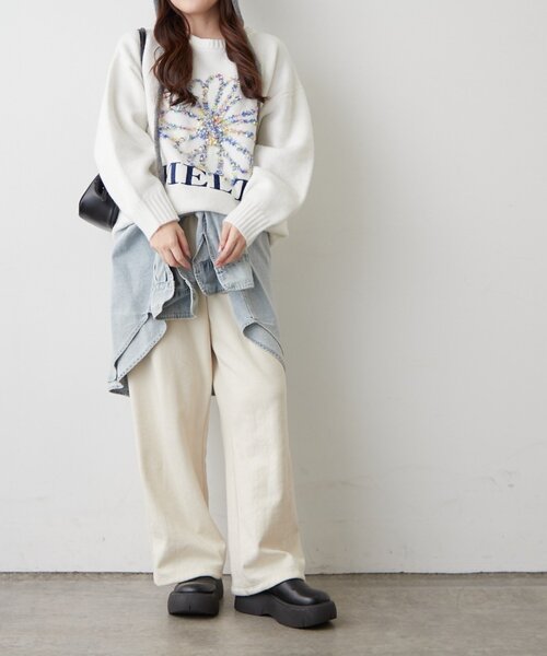 continuer de NICE CLAUP（コンティニューデナイスクラップ）の「ブラシヤーンお花ジャガードニット（ニット/セーター・レディース・アイボリー/ボルドー/ネイビー/グレー・FREE）」の6枚目の写真