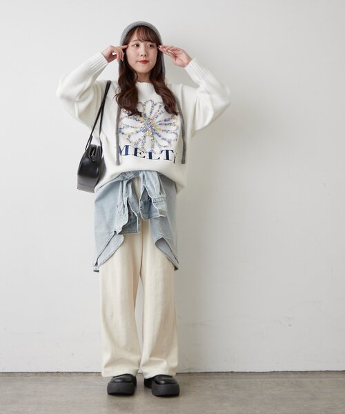 continuer de NICE CLAUP（コンティニューデナイスクラップ）の「ブラシヤーンお花ジャガードニット（ニット/セーター・レディース・アイボリー/ボルドー/ネイビー/グレー・FREE）」の11枚目の写真