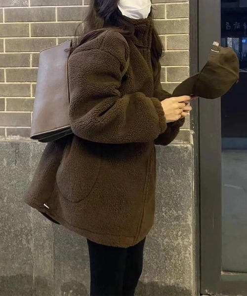 Flugge（フラッジー）の「ボアジャケット（その他アウター・レディース・ブラウン・LARGE/MEDIUM）」の2枚目の写真