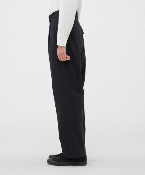 MHL.(エムエイチエル)の「FADED COTTON TWILL TROUSERS(その他パンツ・メンズ・ブルー系その他6・LARGE/MEDIUM/SMALL)」の12枚目の写真