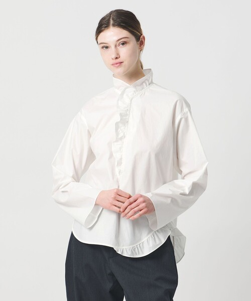 LOEFF（ロエフ）の「＜LOEFF＞コットン ブロード フリル スキッパー シャツ（シャツ/ブラウス・レディース・ライラック/ホワイト/ネイビー・0/1）」の4枚目の写真