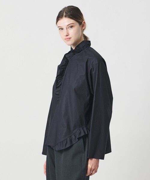 LOEFF（ロエフ）の「＜LOEFF＞コットン ブロード フリル スキッパー シャツ（シャツ/ブラウス・レディース・ライラック/ホワイト/ネイビー・0/1）」の8枚目の写真