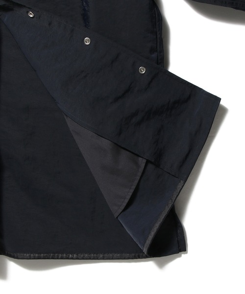ESTNATION(エストネーション)の「ESTNATION / ナイロン シャツブルゾン(ブルゾン・メンズ・ネイビー/ブラック・MEDIUM/LARGE)」の4枚目の写真