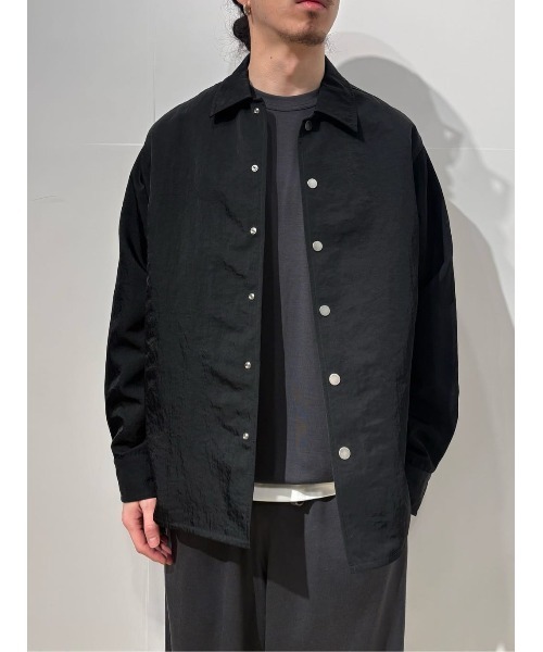 ESTNATION(エストネーション)の「ESTNATION / ナイロン シャツブルゾン(ブルゾン・メンズ・ネイビー/ブラック・MEDIUM/LARGE)」の14枚目の写真