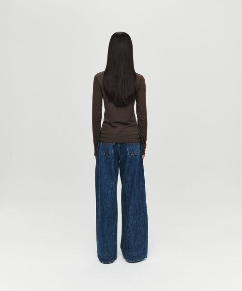 HEUTE(ホイテ)の「WOOL LINE TURTLENECK (BROWN)(Tシャツ/カットソー・レディース・ブラウン・FREE)」の3枚目の写真