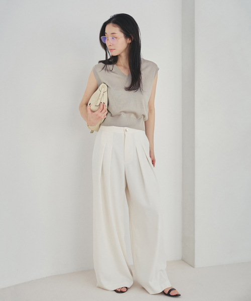 plage(プラージュ)の「Compact Knit ベスト(ベスト・レディース・チャコールグレー/キャメル・FREE)」の4枚目の写真