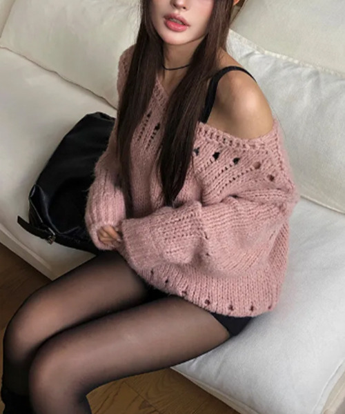 VIVID LADY(ビビッドレディー)の「ボートネック ニットプルオーバー ワンショルダー(ニット/セーター・レディース・クリーム/グレー/ピンク・FREE)」の8枚目の写真