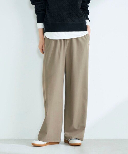 fredy emue（フレディエミュ）の「TRイージーセミワイドパンツ（その他パンツ・レディース・グレー/ブラック/ベージュ・38/36）」の3枚目の写真