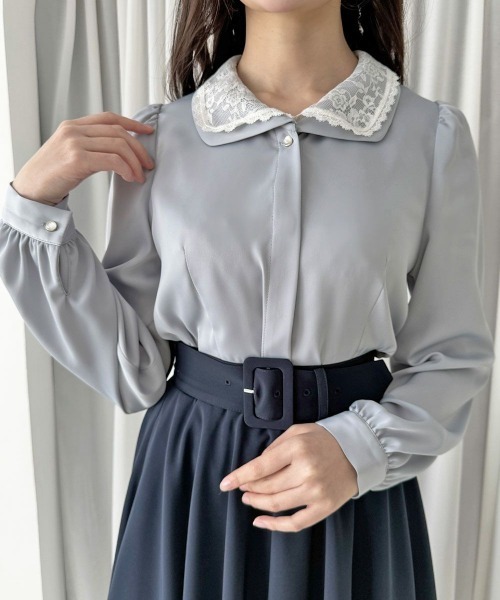 an another angelus(アンアナザーアンジェラス)の「レースリボンタイ付きブラウス/fint フィント(シャツ/ブラウス・レディース・オフホワイト/ブルーグレー・FREE)」の14枚目の写真