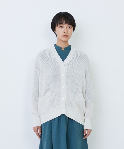 LOISIR(ロワズィール)の「エステル和紙片畦編みカーディガン(カーディガン/ボレロ・レディース・ネイビー/オフホワイト・FREE)」の13枚目の写真