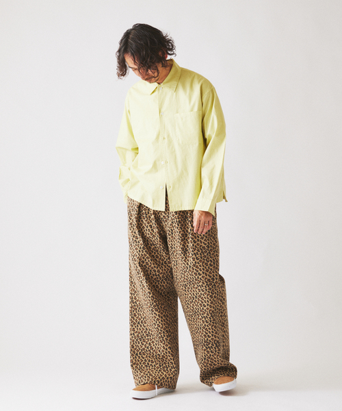 JOURNAL STANDARD relume（ジャーナルスタンダード　レリューム）の「JAMES FABRIC / ジェームスファブリック ガーメントダイ シャツ（シャツ/ブラウス・メンズ・ライトグレー/ピンク/イエロー/サックスブルー・MEDIUM/LARGE）」の18枚目の写真