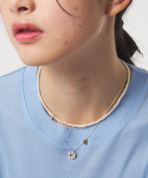 EMMEL REFINES(エメルリファインズ)の「<EMMEL REFINES>EM フェイクパール×ラウンドトップ ネックレス セット(ネックレス・レディース・シルバー・FREE)」の2枚目の写真