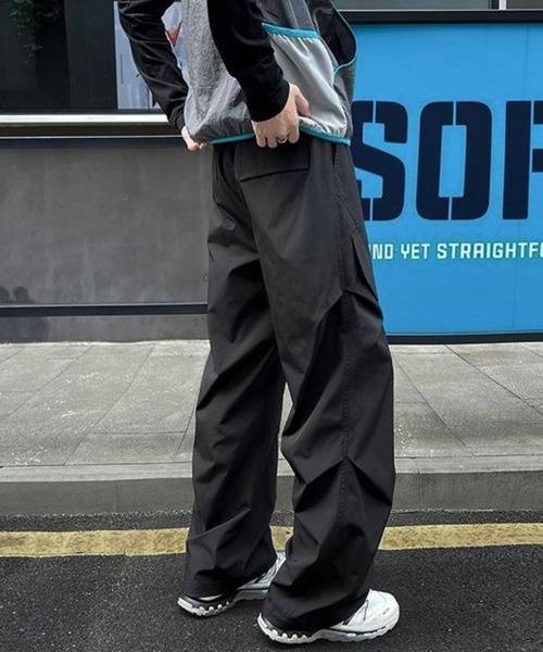 KELVIN（ケルヴァン）の「Cargo Easy Wide Pants カーゴイージーワイドパンツ（カーゴパンツ・メンズ・ライトグレー/ブラック・MEDIUM/LARGE）」の6枚目の写真