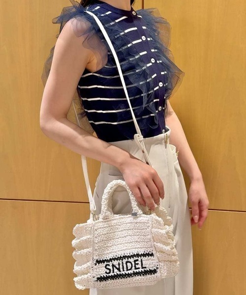 SNIDEL（スナイデル）の「ブレーズフリルロゴミニショルダー（ショルダーバッグ・レディース・ホワイト/ベージュ/ライトブルー・F）」の19枚目の写真