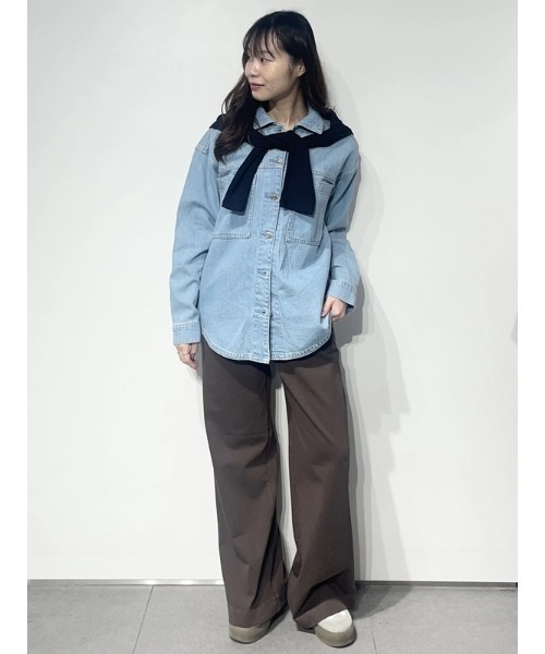 GAP（ギャップ）の「オーバーサイズ デニム シャケット（デニムジャケット・レディース・ライトインディゴブルー・XXS/L/M/S/XS）」の7枚目の写真