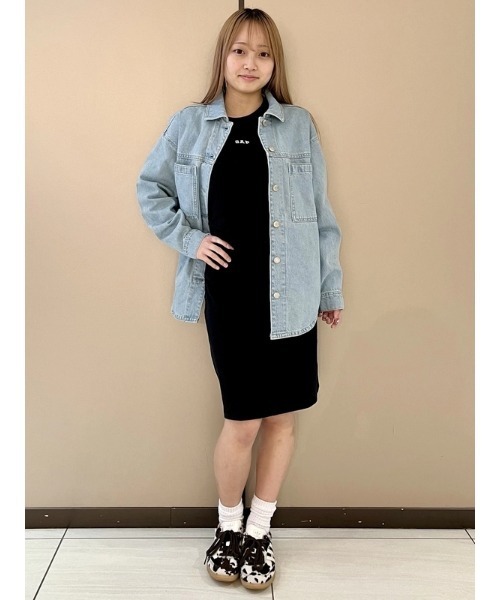 GAP（ギャップ）の「オーバーサイズ デニム シャケット（デニムジャケット・レディース・ライトインディゴブルー・XXS/L/M/S/XS）」の8枚目の写真