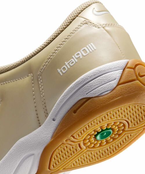 NIKE(ナイキ)の「ナイキ トータル 90 メンズシューズ / Nike Total 90 Men's Shoes HQ2851-201 Desert Khaki(スニーカー・メンズ・ブラウン系その他2・26.5/26/25.5/25/24.5/24/29.5/29/28.5/28/27.5/27/30)」の10枚目の写真