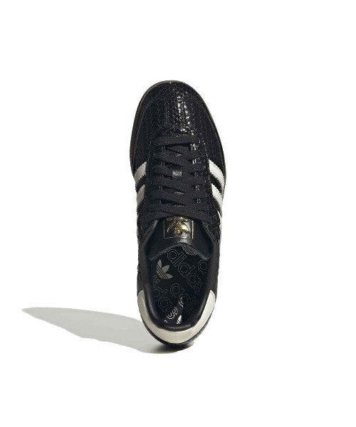 adidas(アディダス)の「adidas Originals SAMBA SHOES(アディダスオリジナルス サンバ シューズ)(スニーカー・レディース・ブラック系/シルバー系・23cm/23.5cm/24cm/24.5cm/25cm/25.5cm/26cm/26.5cm/27cm/27.5cm/28cm/28.5cm/29cm)」の5枚目の写真