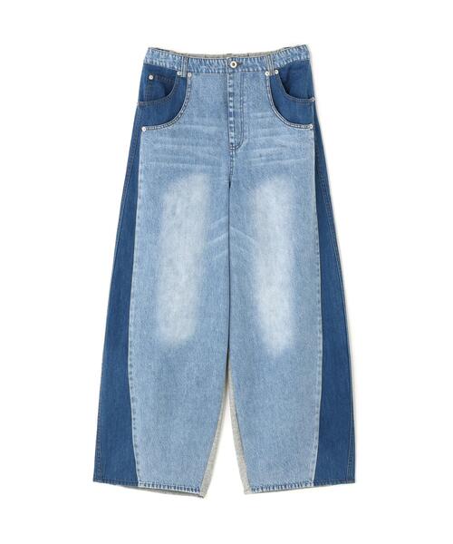 AULA AILA（アウラアイラ）の「AULA AILA（アウラ アイラ）別注コクーンシルエットデニムパンツ（デニムパンツ・レディース・ブラック/ブルー・1/0）」の2枚目の写真