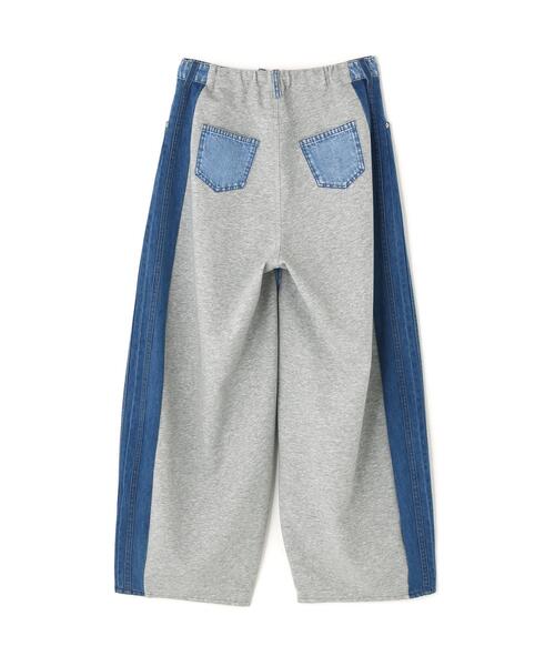 AULA AILA（アウラアイラ）の「AULA AILA（アウラ アイラ）別注コクーンシルエットデニムパンツ（デニムパンツ・レディース・ブラック/ブルー・1/0）」の5枚目の写真