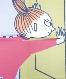macocca（マコッカ）の「MOOMIN ムーミン ひんやりスカーフ リトルミイ コミックス キシリトール加工 UV対策 UVカット96%以上 接触冷感 抗菌防臭 洗濯機OK ネッククーラー（バンダナ/スカーフ）」
