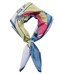 macocca（マコッカ）の「MOOMIN ムーミン ひんやりスカーフ リトルミイ コミックス キシリトール加工 UV対策 UVカット96%以上 接触冷感 抗菌防臭 洗濯機OK ネッククーラー（バンダナ/スカーフ）」