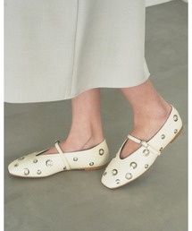 Emma Francis | ハトメ ストラップ フラット パンプス(パンプス)