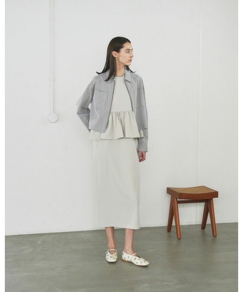 Emma Francis(エマフランシス)の「ハトメ ストラップ フラット パンプス(パンプス・レディース・アイボリー/ブラック/ライトイエロー・24.5cm/23.0cm/22.5cm/22.0cm/25.0cm/24.0cm/23.5cm)」の8枚目の写真