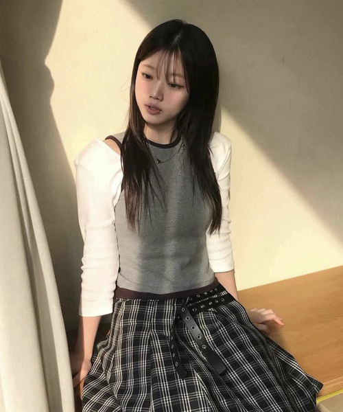 VETEZE(ベテゼ)の「Slim Fit Layered Sleeveless (Gray/P)(Tシャツ/カットソー・レディース・その他・FREE)」の1枚目の写真
