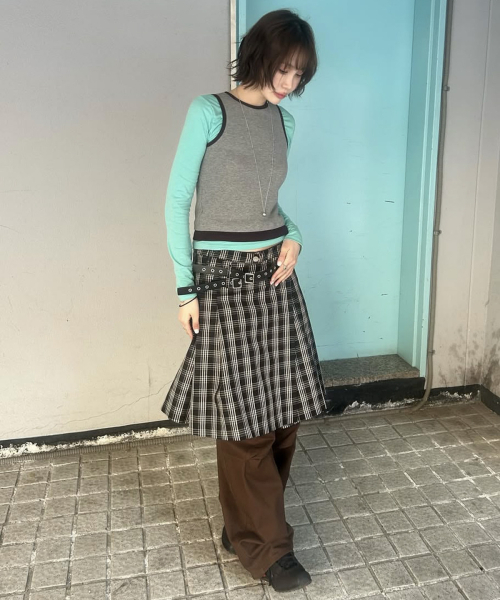 VETEZE(ベテゼ)の「Slim Fit Layered Sleeveless (Gray/P)(Tシャツ/カットソー・レディース・その他・FREE)」の8枚目の写真