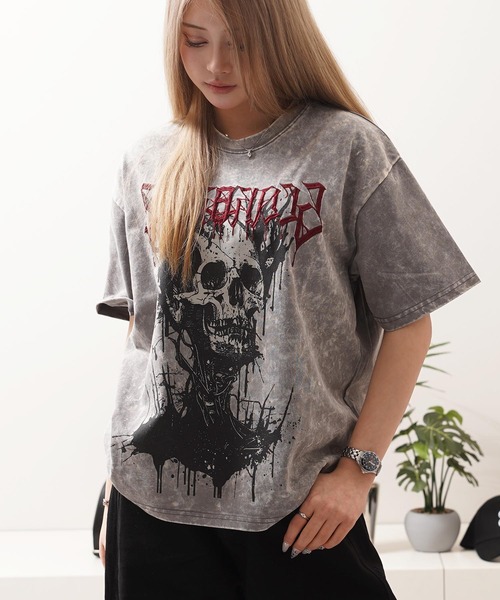1111clothing(ワンフォークロージング)の「硫化天竺 スカルデザイン Tシャツ / Sulfurized Tenjiku Skull Design T-Shirt(Tシャツ/カットソー・メンズ・ブラック/レッド/グレー・M/XL/L)」の2枚目の写真
