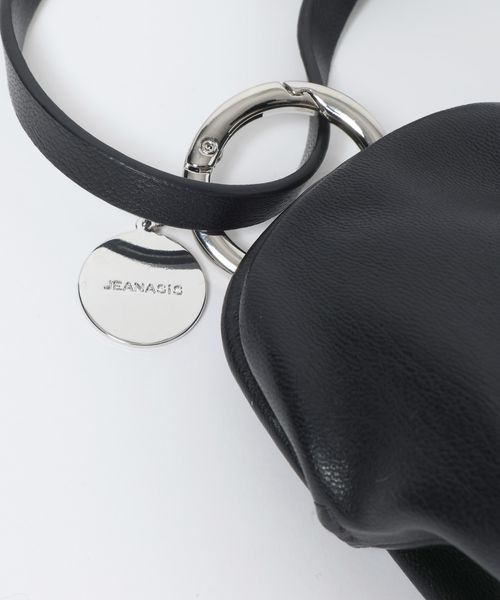 JEANASIS（ジーナシス）の「ステートメントガマグチネックレス/663860（ポーチ・レディース・ブラック/シルバー/ホワイト・FREE）」の10枚目の写真