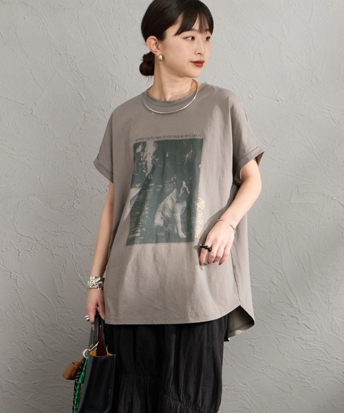 MICA&DEAL（マイカ＆ディール）の「[MICA&DEAL/マイカアンドディール] 別注 フレンチスリーブ フォトプリントTシャツ（Tシャツ/カットソー・レディース・チャコール/ベージュ/ホワイト・F）」の13枚目の写真