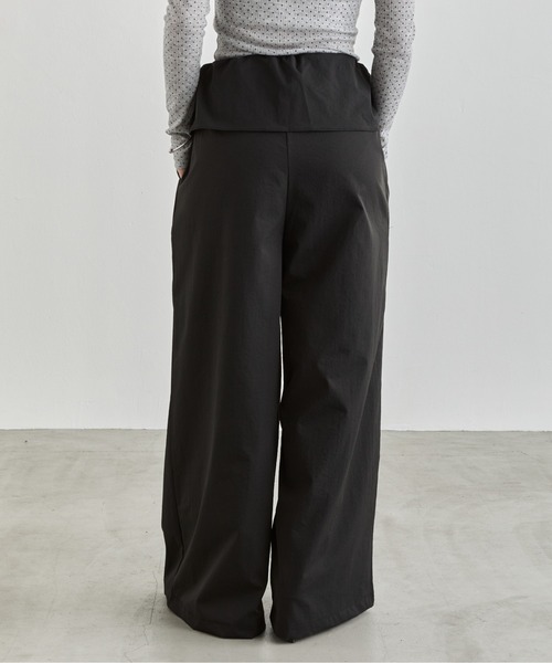 NUJOH(ヌゾ)の「Layer Waist Wide Pants / レイヤーウエストワイドパンツ(その他パンツ・レディース・グレー/ブラック/ベージュ・FREE)」の17枚目の写真