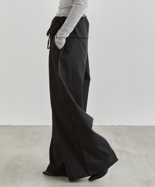 NUJOH(ヌゾ)の「Layer Waist Wide Pants / レイヤーウエストワイドパンツ(その他パンツ・レディース・グレー/ブラック/ベージュ・FREE)」の15枚目の写真