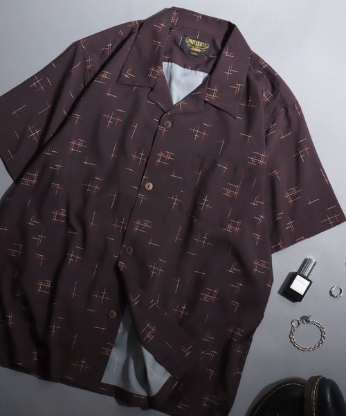 ANPAS（アンパス）の「【UNIVERD72】All-Over Print Open-Collar Shirt /【ユニバード72】総柄オープンカラーシャツ アロハシャツ メンズ  半袖 トップス 開襟シャツ（シャツ/ブラウス・メンズ・ブラック系3/ブラック系1/ネイビー系/ブラック系2/レッド系/ブラウン系/イエロー系/サックスブルー系/オレンジ系/イエロー系2/レオパード/グレー系/サックスブルー系2/ホワイト系2/ホワイト系1/ブラック系4・M/XL/L）」の9枚目の写真