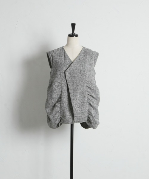 ARVELLIA(アルベリア)の「STRUCTURED TWEED TOP(シャツ/ブラウス・レディース・ブラック/グレー・M)」の12枚目の写真