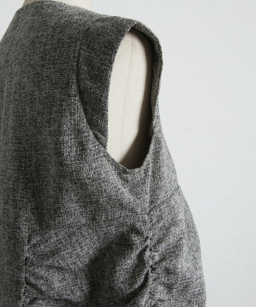 ARVELLIA(アルベリア)の「STRUCTURED TWEED TOP(シャツ/ブラウス・レディース・ブラック/グレー・M)」の18枚目の写真